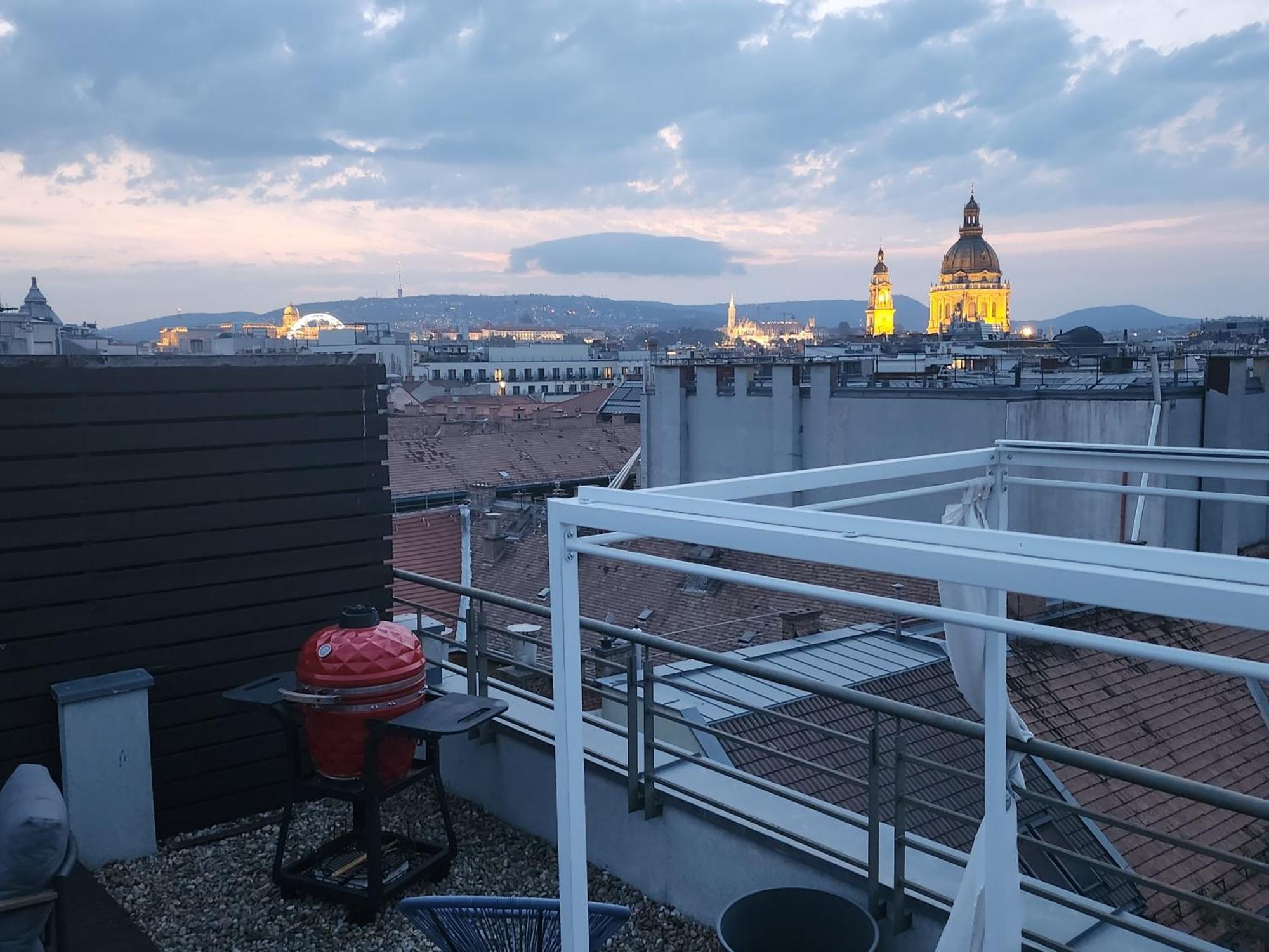 Cloud Apartment Gozsdu Будапеща Екстериор снимка