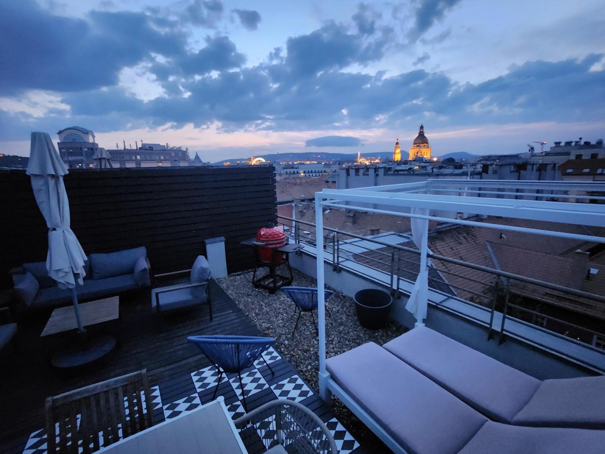 Cloud Apartment Gozsdu Будапеща Екстериор снимка